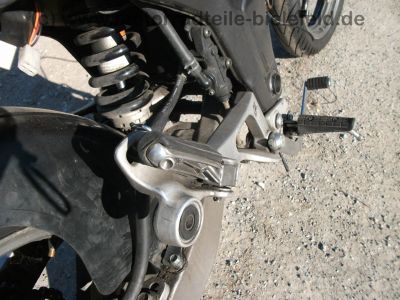 Yamaha_TDM_850_3VD_silber_teilzerlegt_Motor_Verkleidung_wie_XTZ_750_TRX_3LD_4TX_4UN_54.jpg