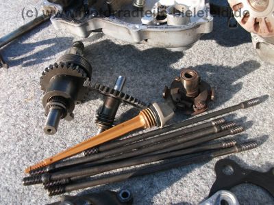 Honda_CB_125_T_E_Motor_Motorteile_Kupplung_Lichtmaschine_Getriebe_Kurbelwelle_9.jpg