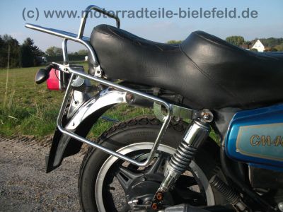 Honda_CM_400T_hellblau_Hepco_Becker_King_and_Queen_wie_CB_CM_250_400_T_N_C_72.jpg