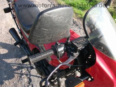 Kawasaki_GPz_305_rot_EX305_GIVI_wie_EX_Z_KZ_GPz_CSR_250_305_A_B_34.jpg