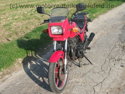 Kawasaki_GPz_305_rot_EX305_GIVI_wie_EX_Z_KZ_GPz_CSR_250_305_A_B_4.jpg