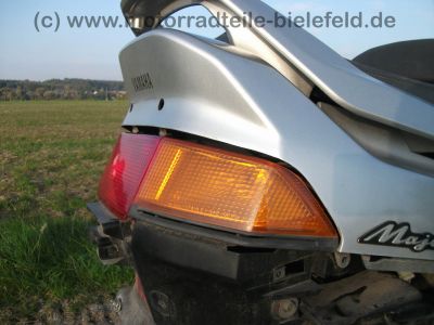 Yamaha_YP_250_Majesty_4UC_wie_YP_125_400_MBK_Skyliner_Italjet_Jupiter_106.jpg