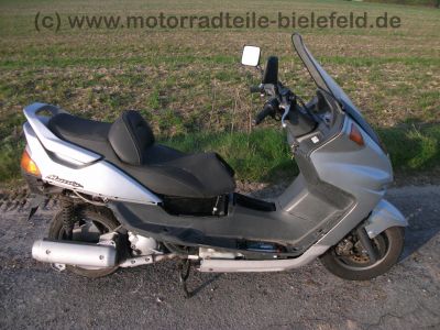 Yamaha_YP_250_Majesty_4UC_wie_YP_125_400_MBK_Skyliner_Italjet_Jupiter_87.jpg