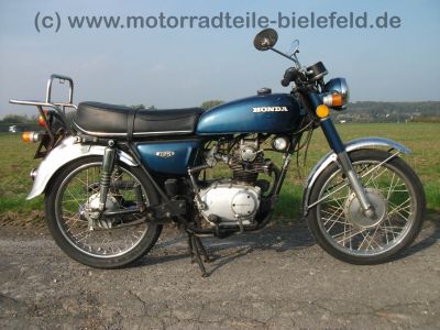 Honda_CB_125K_blau_EZ_1975_wie_93_125_SS_Super_Sport_K_disc_T_T2_CB200_CB_200_56.jpg