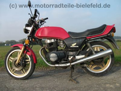 Honda_CB_400N_rot_2__original_Auspuff_wie_CB_CM_250_400_CB250_CB400_N_T_C_19.jpg