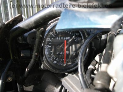 Yamaha_TRX_850_4UN_gruen_1999_Stahlflex_Gepaecktraeger_wie_XTZ_750_3LD_TDM_850_3VD_4TX_900_TRX850_44.jpg