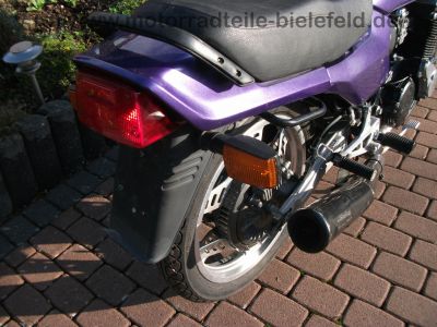 Honda_CBX_550_F_F2_PC04_lila_SEBRING_Auspuff_4_in_1_Anlasser_neu_wie_CBX_400_650_750_F_F2_E_20.jpg