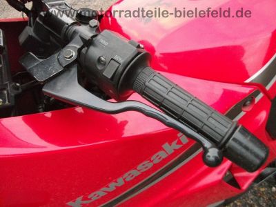 Kawasaki_GPX_600_R_ZX600C_rot_ohne_Motor_HuB_wie_GPZ_GPX_ZX_500_600_750_900_A_B_C_D_E_R_54.jpg