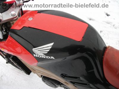 Honda_NSR_125_F_naked_JC20_orange_wie_NSR_CRM_125_R_JC22_JD_10_13_15_JD10_JD13_JD15_35.jpg