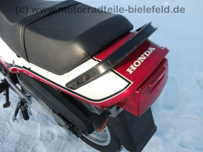 Honda_CBX_550_F_PC04_MOTAD_Auspuff_4in1_wie_CBX_400_550_F_F2_14.jpg