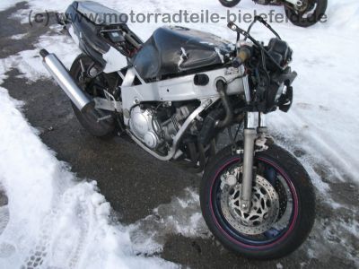 Yamaha_FZR_600_3HF_schwarz_Crash_-_wie_FZ_FZR_600_750_3HE_1.jpg