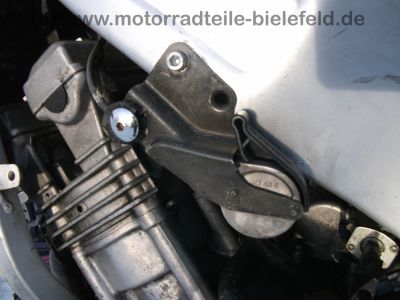 Yamaha_FZR_600_3HF_schwarz_Crash_-_wie_FZ_FZR_600_750_3HE_103.jpg