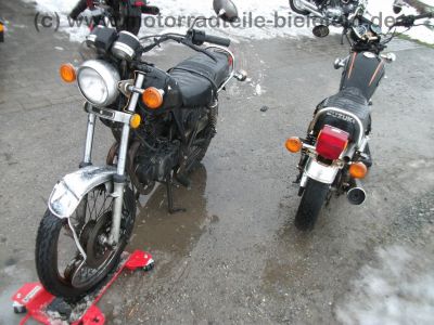 Suzuki_GN_250_NJ41A_Speiche_mattschwarz_Crash_-_wie_DR_GN_GZ_125_250_400_S_E_D_SE_12.jpg