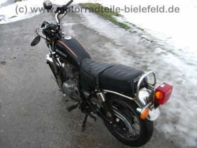 Suzuki_GN_250_NJ41A_Speiche_schwarz-rot_Crash_-_wie_DR_GN_GZ_125_250_400_S_E_D_SE_16.jpg