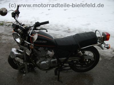 Suzuki_GN_250_NJ41A_Speiche_schwarz-rot_Crash_-_wie_DR_GN_GZ_125_250_400_S_E_D_SE_17.jpg