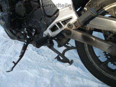 Yamaha_XJ_600_51J_grau-weiss_Crash_-_wie_XJ_550_650_700_750_61.jpg