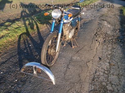 Honda_CB_100_blau_EZ_1975_2__Hd__12kW_wie_CB_CL_TL_SS_SL_50_80_90_100_125_4.jpg