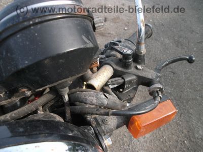 Honda_CB_900_F_900F_Boldor_SC01_rotmetallic_Marshall_Auspuff_4in1_Tommaselli_Giuliari_Sitzbank_wie_SC04_750_K_KZ_F_RC01_RC04_105.jpg