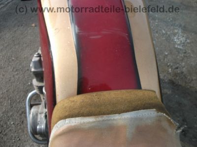 Honda_CB_900_F_900F_Boldor_SC01_rotmetallic_Marshall_Auspuff_4in1_Tommaselli_Giuliari_Sitzbank_wie_SC04_750_K_KZ_F_RC01_RC04_110.jpg