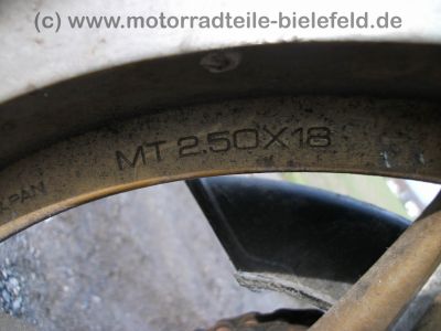 Honda_CB_900_F_900F_Boldor_SC01_rotmetallic_Marshall_Auspuff_4in1_Tommaselli_Giuliari_Sitzbank_wie_SC04_750_K_KZ_F_RC01_RC04_53.jpg