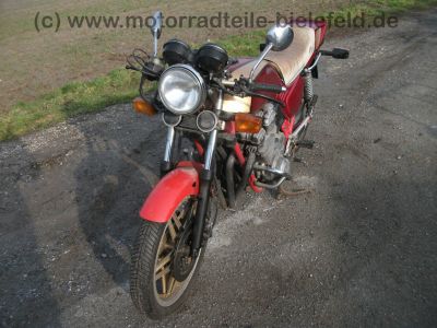 Honda_CB_900_F_900F_Boldor_SC01_rotmetallic_Marshall_Auspuff_4in1_Tommaselli_Giuliari_Sitzbank_wie_SC04_750_K_KZ_F_RC01_RC04_76.jpg