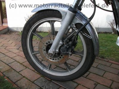 Kawasaki_KZ_750_E_rot_Neuteile_2x_4in1_Auspuff_motad_n-eta_BSM_-_wie_Z_KZ_GPz_650_750_B_C_E_GP_LTD_UT_130.jpg
