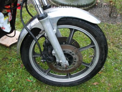 Kawasaki_KZ_750_E_rot_Neuteile_2x_4in1_Auspuff_motad_n-eta_BSM_-_wie_Z_KZ_GPz_650_750_B_C_E_GP_LTD_UT_33.jpg