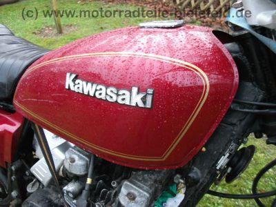 Kawasaki_KZ_750_E_rot_Neuteile_2x_4in1_Auspuff_motad_n-eta_BSM_-_wie_Z_KZ_GPz_650_750_B_C_E_GP_LTD_UT_37.jpg