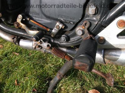 Yamaha_XJ_550_4V8_rot_KONI_wie_XJ_400_500_600_60.jpg