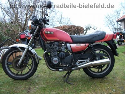 Yamaha_XJ_550_4V8_rot_KONI_wie_XJ_400_500_600_7.jpg