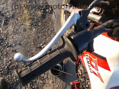 Yamaha_DT_50_MX_Typ_1NN_rot-weiss_-_wie_RD_DT_50_80_125_M_MX_13N_2M4_20.jpg