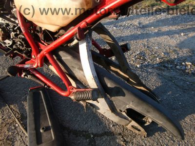 Yamaha_DT_50_MX_Typ_1NN_rot-weiss_-_wie_RD_DT_50_80_125_M_MX_13N_2M4_29.jpg