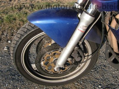Suzuki_GSX_600_F_blau_GN72A_Laser_Carbon_Auspuff_4_in1_wie_GSX_GSF_400_550_600_750_F_E_ES_EF__GN72B_GN_72_a_b_14.jpg
