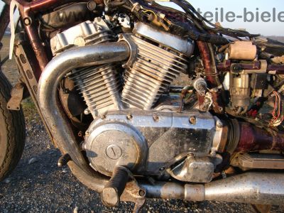 Suzuki_VS_750_Intruder_braun_VR51B_-_Motor_wie_VS_600_700_VX_800_VR_VP_51_VS_52_A_B_40.jpg