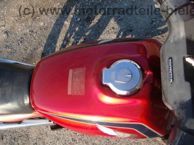 Honda_VT_500_E_rot_PC11_Kardanschaden_-_EZ_1987_50_PS_wie_VT_500_C_Custom_Shadow_PC08_38.jpg