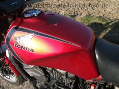 Honda_VT_500_E_rot_PC11_Kardanschaden_-_EZ_1987_50_PS_wie_VT_500_C_Custom_Shadow_PC08_57.jpg