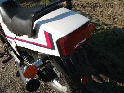 Honda_VT_500_E_weiss_PICHLER_Verkleidung_PC11_-_EZ_1987_50_PS_wie_VT_500_C_Custom_Shadow_PC08_27.jpg