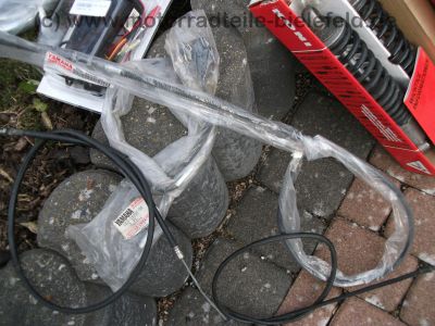 Yamaha_XJ_650_4K0_rot_KONI_Krauser_Hepco_und_Becker_Extras_-_wie_XJ_400_550_650_700_750_SECA_11M_MAXIM_4H7_179.jpg