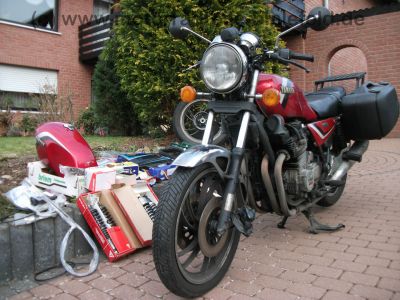 Yamaha_XJ_650_4K0_rot_KONI_Krauser_Hepco_und_Becker_Extras_-_wie_XJ_400_550_650_700_750_SECA_11M_MAXIM_4H7_3.jpg