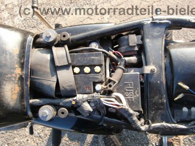 Yamaha_XS_400_SE_Special_4G5_mit_2A2_Motor_-_wie_XS_250_1U5_360_1U4_76.jpg