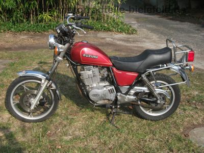 Suzuki_GN_400_D_Chopper_rot_Einzylinder_Gepaecktraeger_wie_GN_DR_125_250_400_SP_370_LS_650_Savage_5.jpg