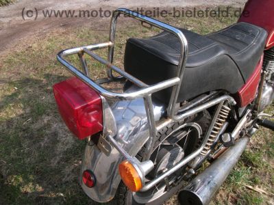 Suzuki_GN_400_D_Chopper_rot_Einzylinder_Gepaecktraeger_wie_GN_DR_125_250_400_SP_370_LS_650_Savage_68.jpg