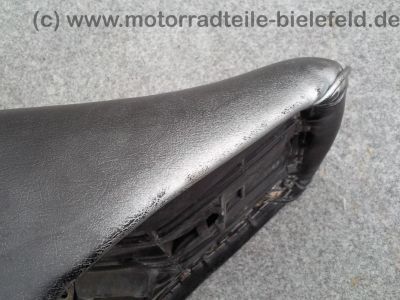 Suzuki_GSX_750_ES_EF_E_GR72A_GR_72_A_Sitzbank_Seitenteil_Seitenverkleidung_Heck_Heckteil_Ruecklicht_29.jpg