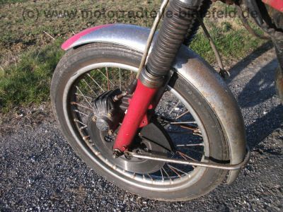 Honda_CB_200_Twin_rot_rostig_Originalteile_Auspuff_Kotfluegel_Sitzbank_-_wie_CB_125_250_K_G_19.jpg