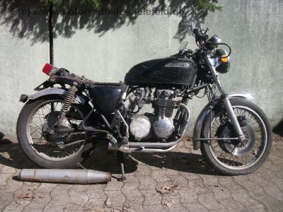 Honda_CB_550_F_Four_Doppel-Scheibenbremse_vorn_-_wie_CB_350_400_500_F_Four_1.jpg