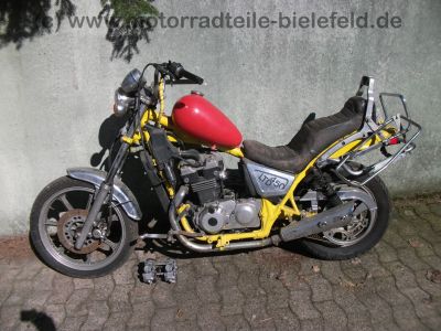 Kawasaki_EN_450_A_LTD_mit_Harley_Tank_vorverlegte_Fussrasten_Ledersitz_SITO_Auspuff_-_wie_EN_LTD_450_454_500_A_LTD_65.jpg