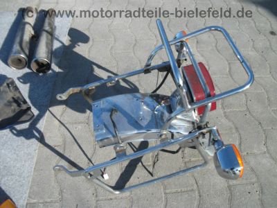 Kawasaki_Z_KZ_400_440_Twin_A_B_H_LTD_Teile_Tank_Seitendeckel_Sitzbank_Koffertraeger_73.jpg