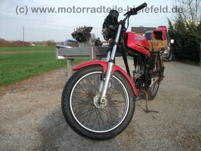Honda_CB_125_T_Twin_Speiche_rot_teilzerlegt_-_wie_CB_CM_125_185_250_K_T_Twin_C_3.jpg