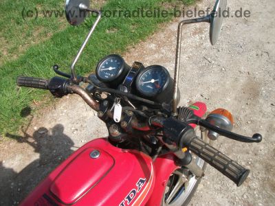 Honda_CB_125_T2_Twin_rot_SCHUH_Koffertraeger_-_wie_CB_CM_125_185_250_T_Twin_C_67.jpg