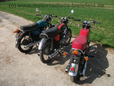 Honda_CB_200_Twin_feuerwehrrot_Speiche_-_wie_CB_CM_CJ_125_185_250_350_360_K_G_T_Twin_C_6.jpg